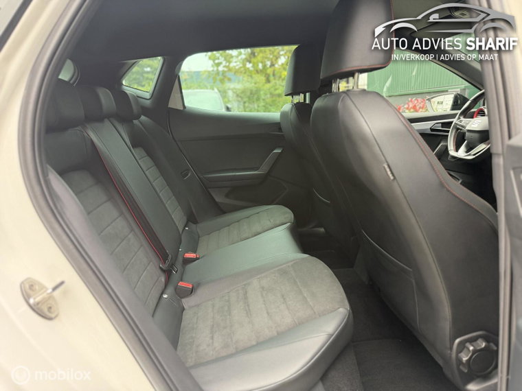 Vehicle Image 40