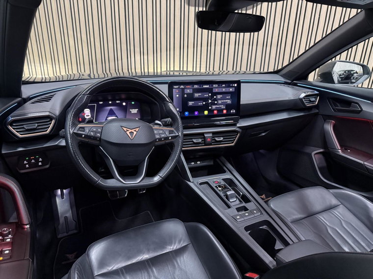 Vehicle Image 19