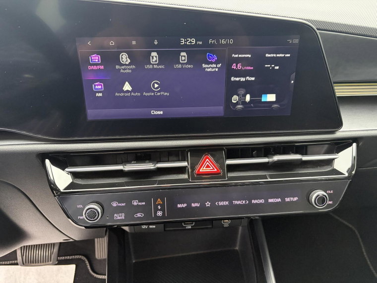 Vehicle Image 35