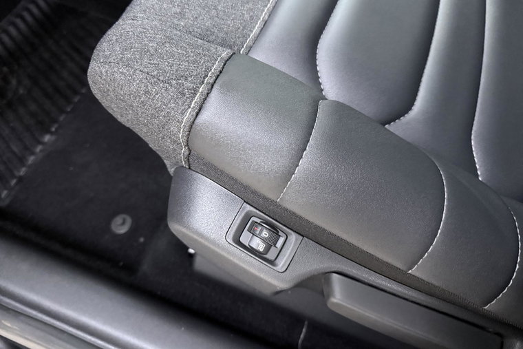 Vehicle Image 20