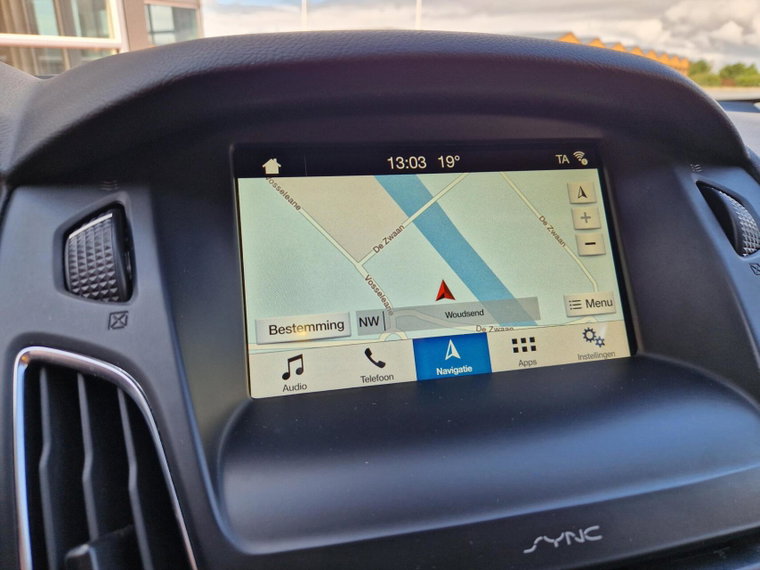 Vehicle Image 30
