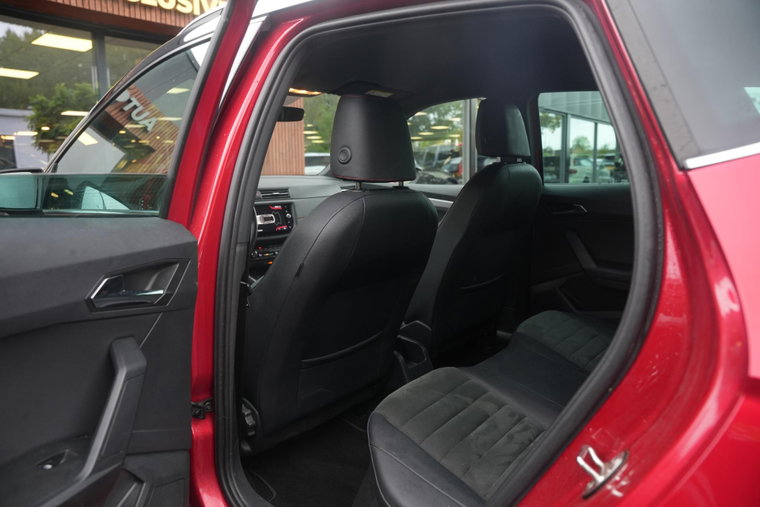 Vehicle Image 22