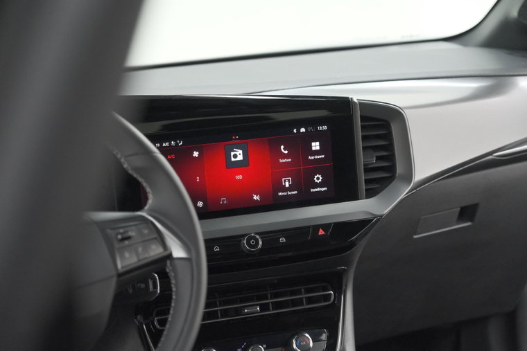 Vehicle Image 36
