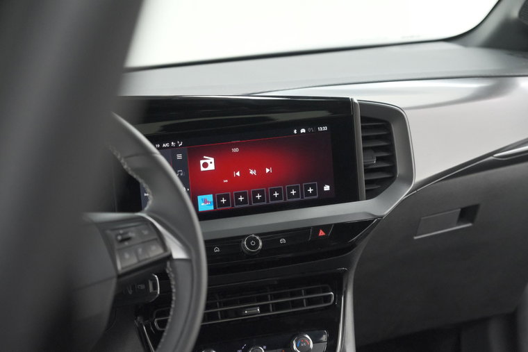 Vehicle Image 39