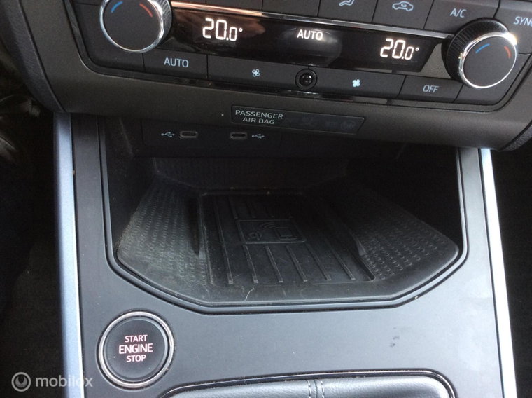 Vehicle Image 27