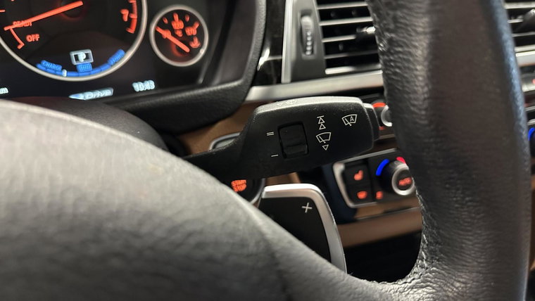 Vehicle Image 40