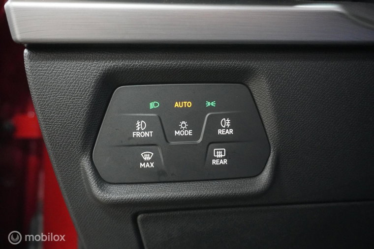 Vehicle Image 27