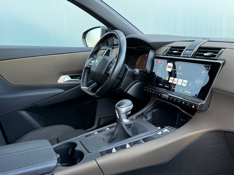 Vehicle Image 40