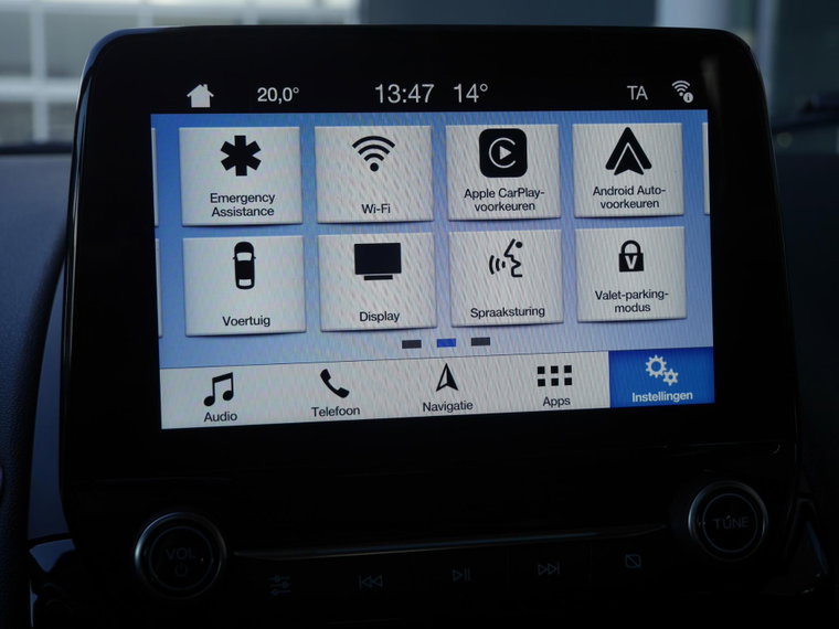 Vehicle Image 30