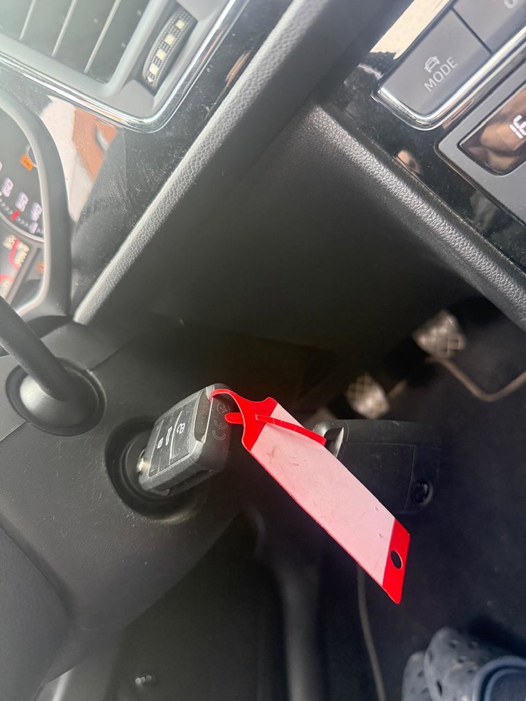 Vehicle Image 40