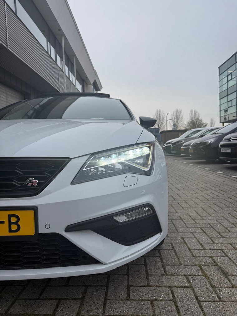 Vehicle Image 45