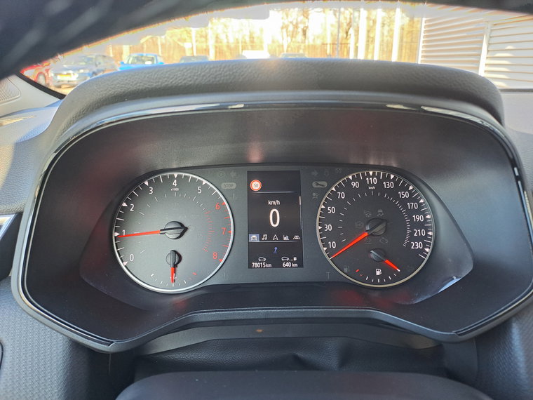 Vehicle Image 22