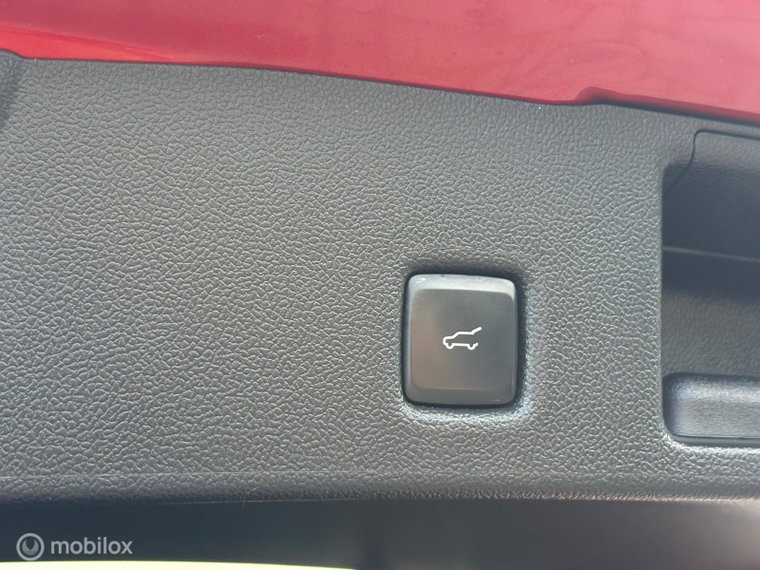 Vehicle Image 40