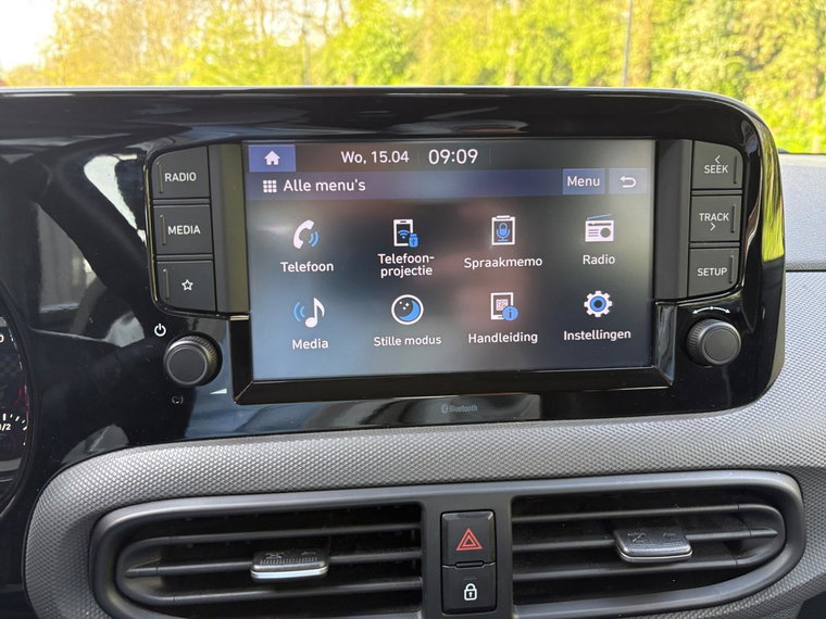 Vehicle Image 18