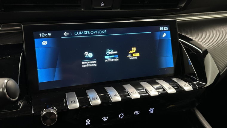 Vehicle Image 36