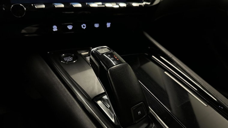 Vehicle Image 46