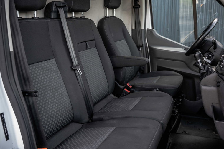 Vehicle Image 13