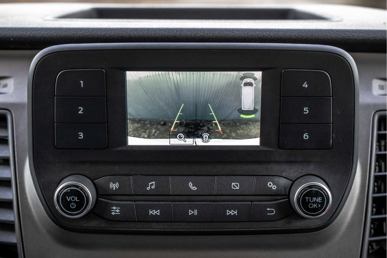 Vehicle Image 21