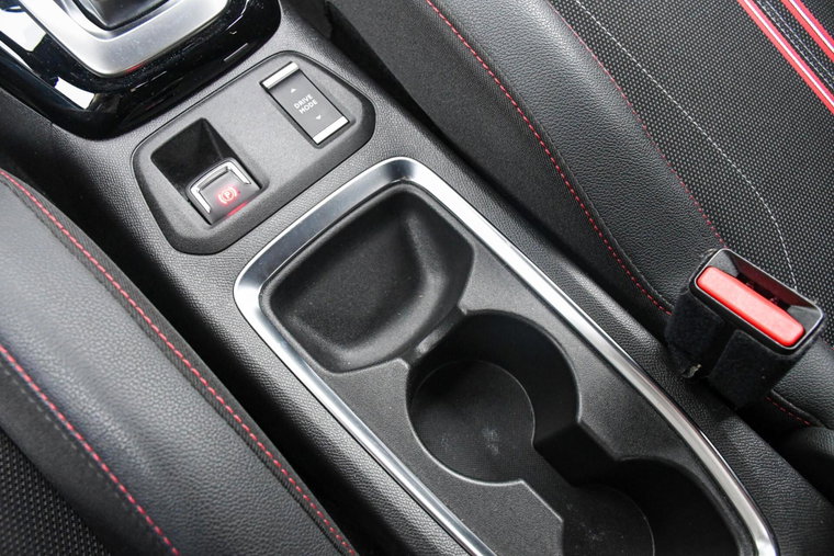 Vehicle Image 24