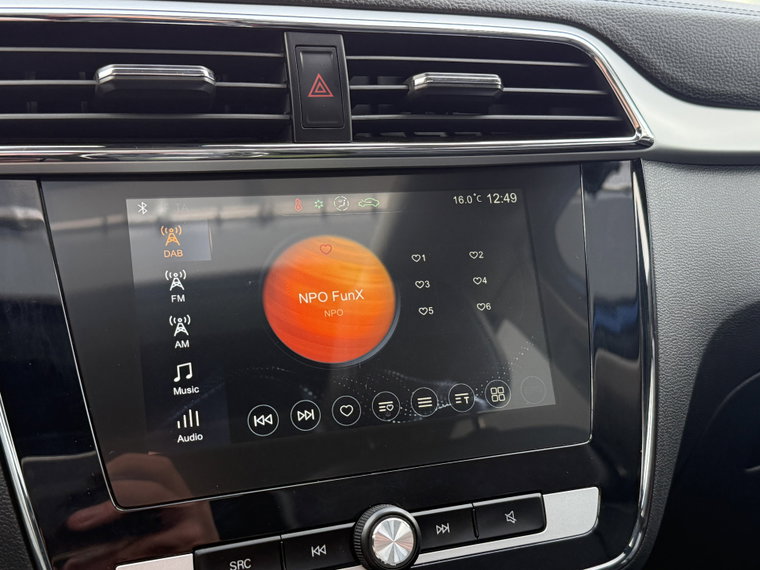 Vehicle Image 21
