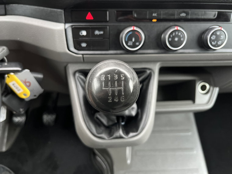 Vehicle Image 33