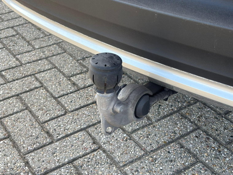 Vehicle Image 39