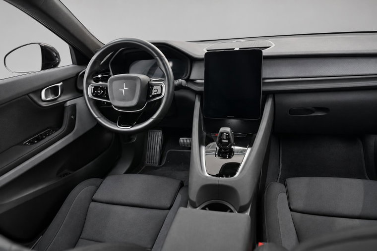 Vehicle Image 13