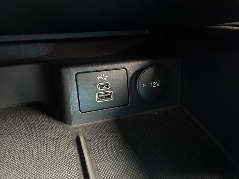Vehicle Image 41