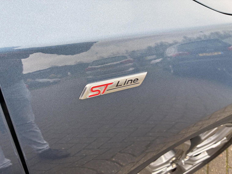 Vehicle Image 49