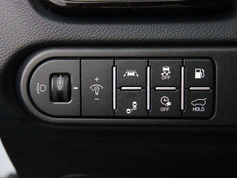 Vehicle Image 38