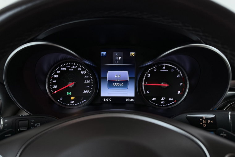 Vehicle Image 21