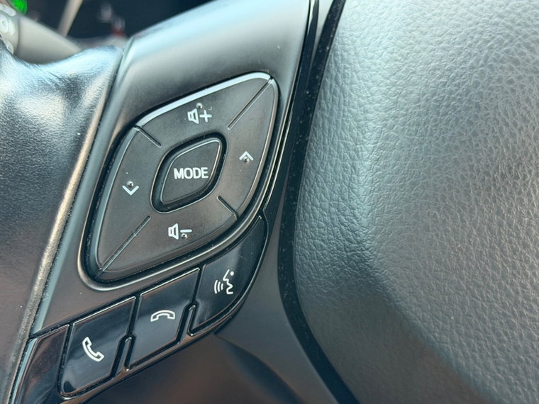 Vehicle Image 33