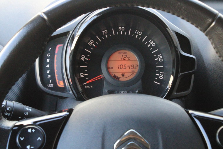 Vehicle Image 22