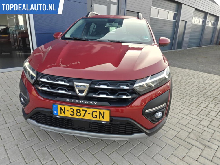 Vehicle Image 26
