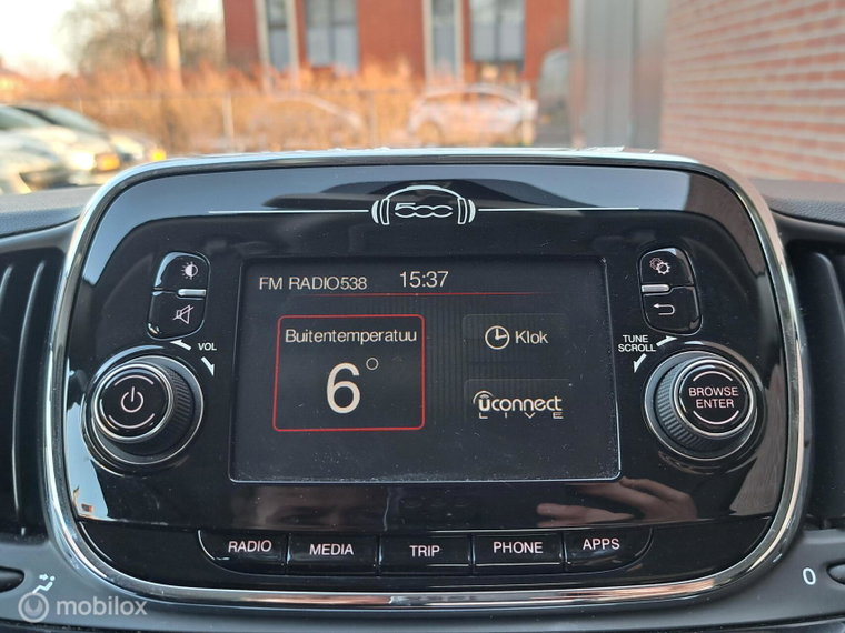 Vehicle Image 14