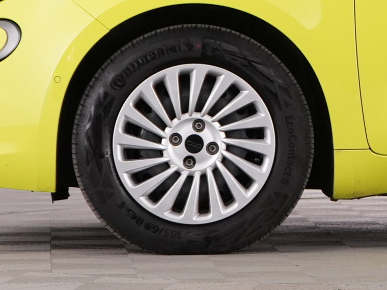 Vehicle Image 38