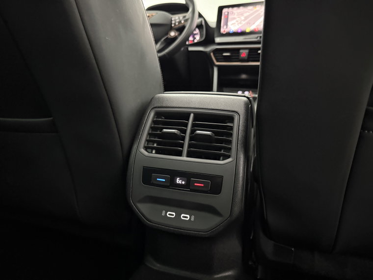 Vehicle Image 45