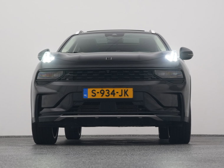 Vehicle Image 35