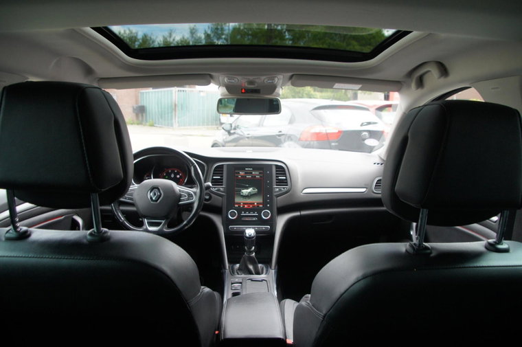 Vehicle Image 13