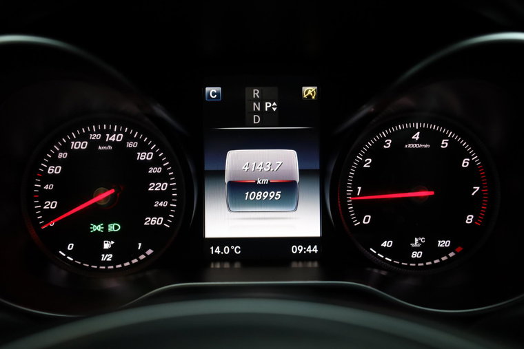 Vehicle Image 19