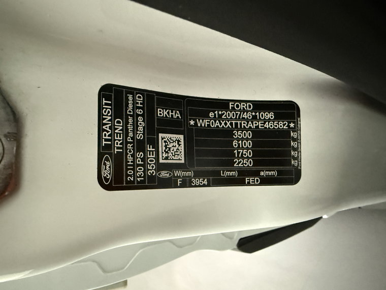 Vehicle Image 23