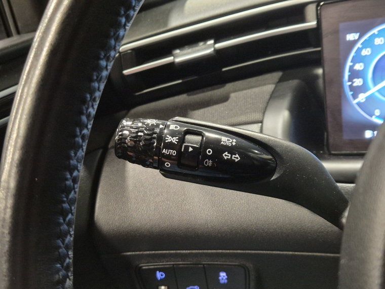 Vehicle Image 29