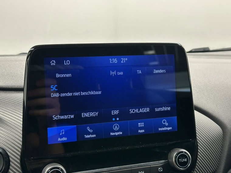 Vehicle Image 36