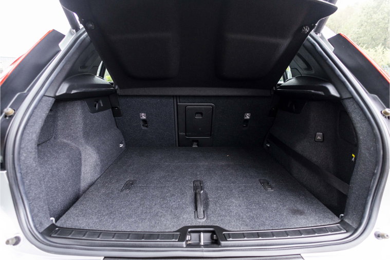 Vehicle Image 17