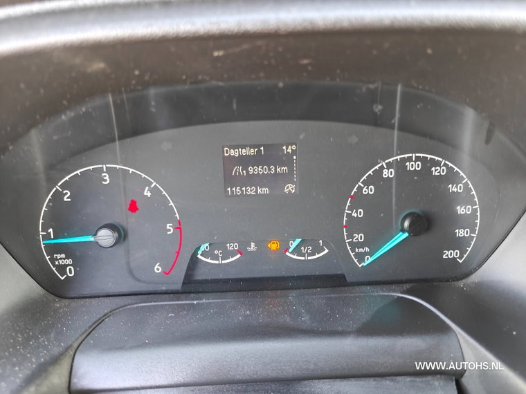 Vehicle Image 9