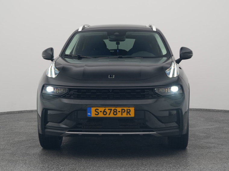 Vehicle Image 9