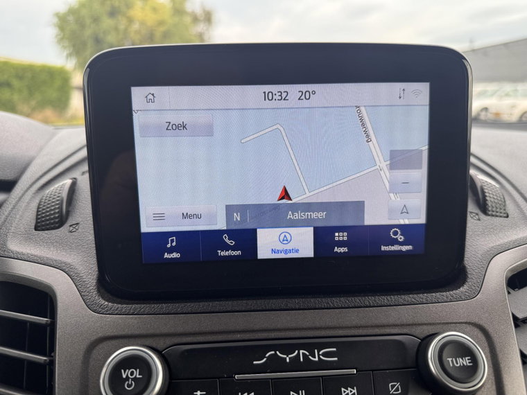 Vehicle Image 17