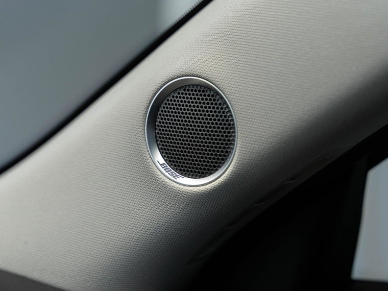 Vehicle Image 37
