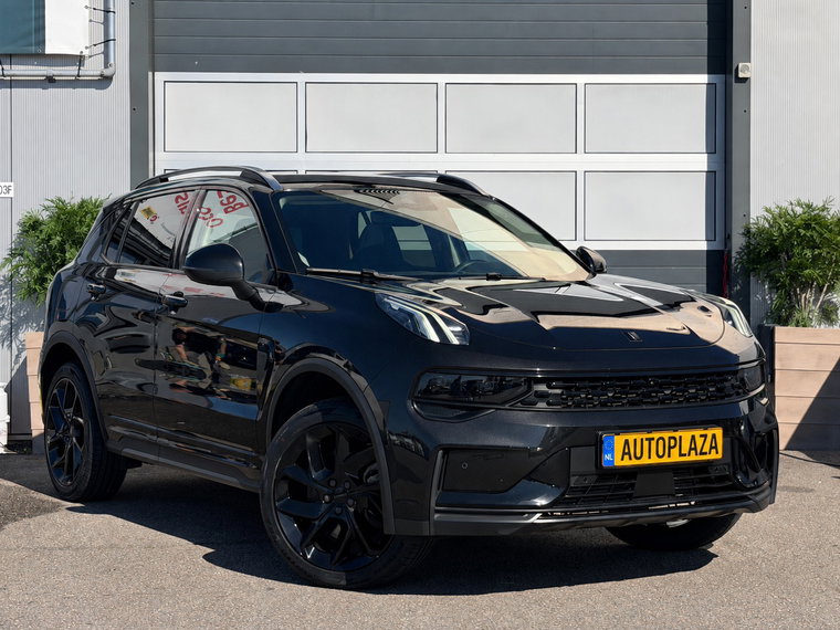 Vehicle Image 6