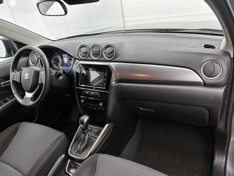 Vehicle Image 15